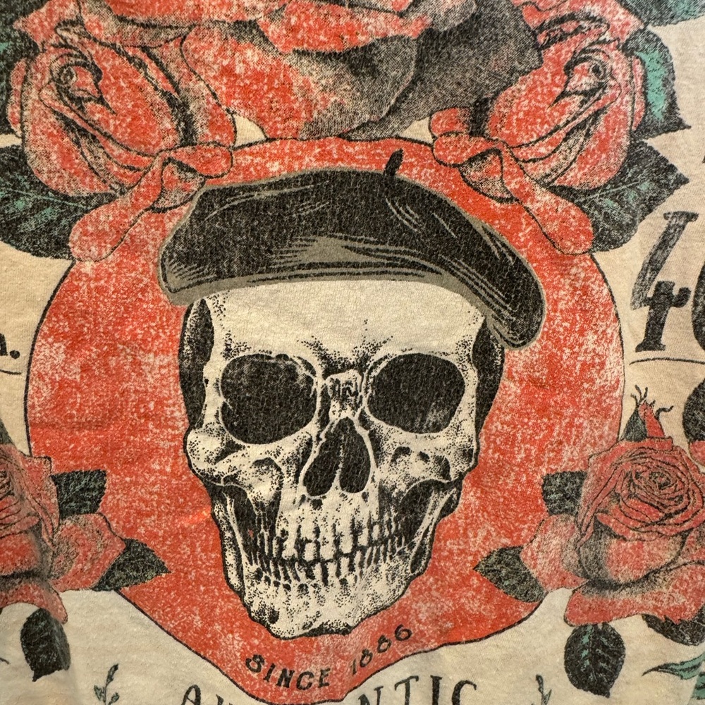 Urban Outfitters Skull & Rose Graphic Tee - White Red Green Print One Size - Picture 6 of 11